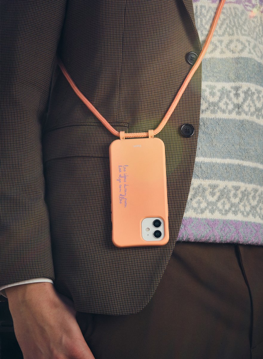 Funda con cuerda ajustable para iPhone Papaya
