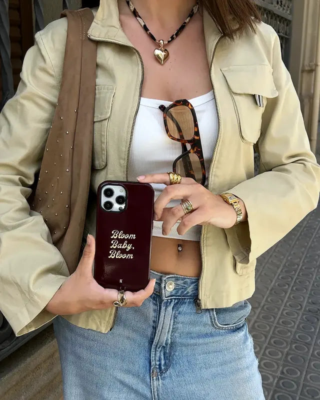 Cliente avec sa coque Bloom